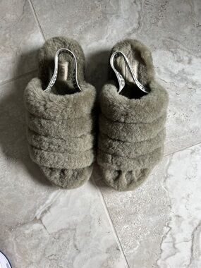UGG Olive Shearling Slide Slippers - Women's Plush Slip-On